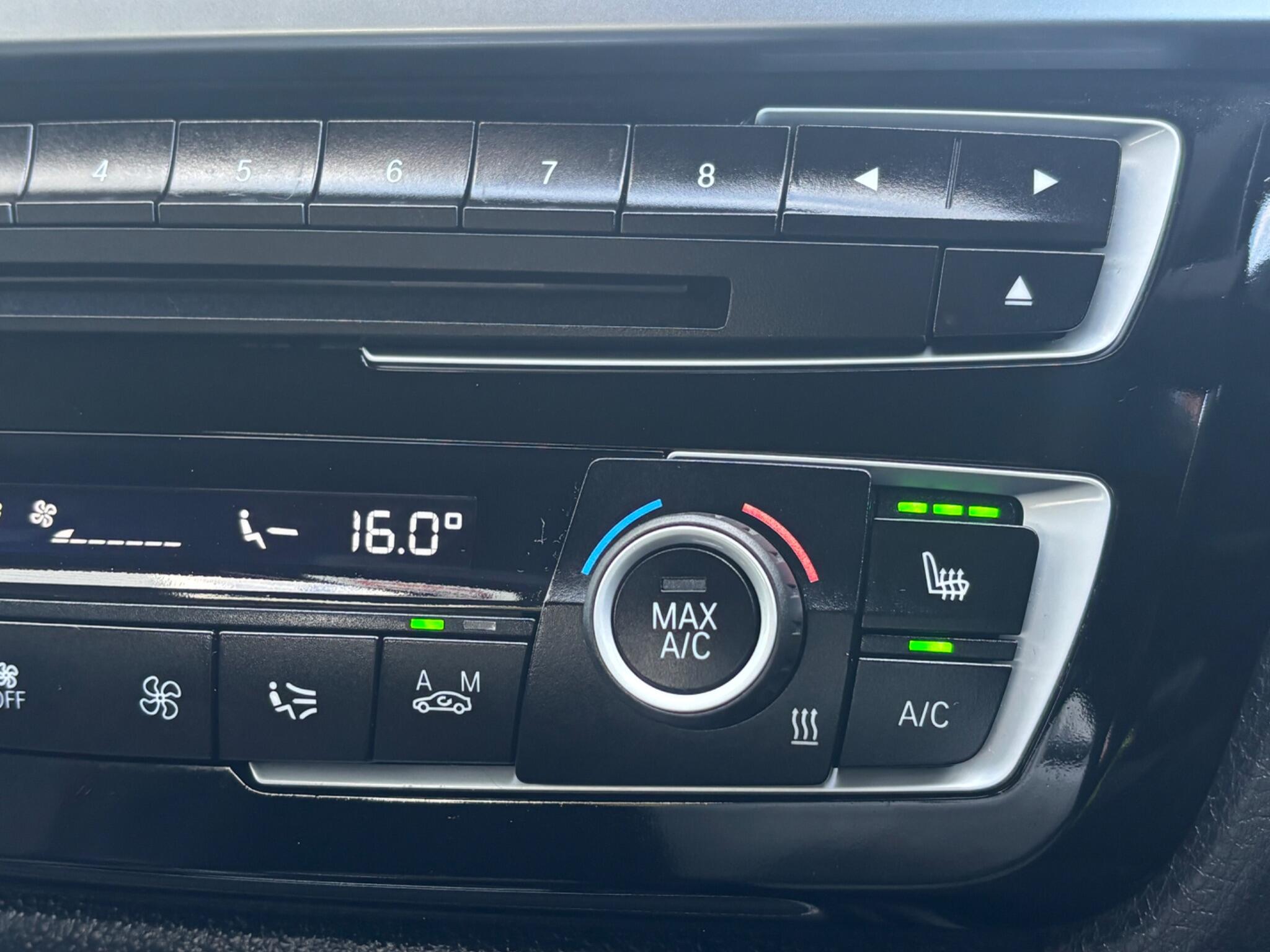 BMW 3 Series view 33