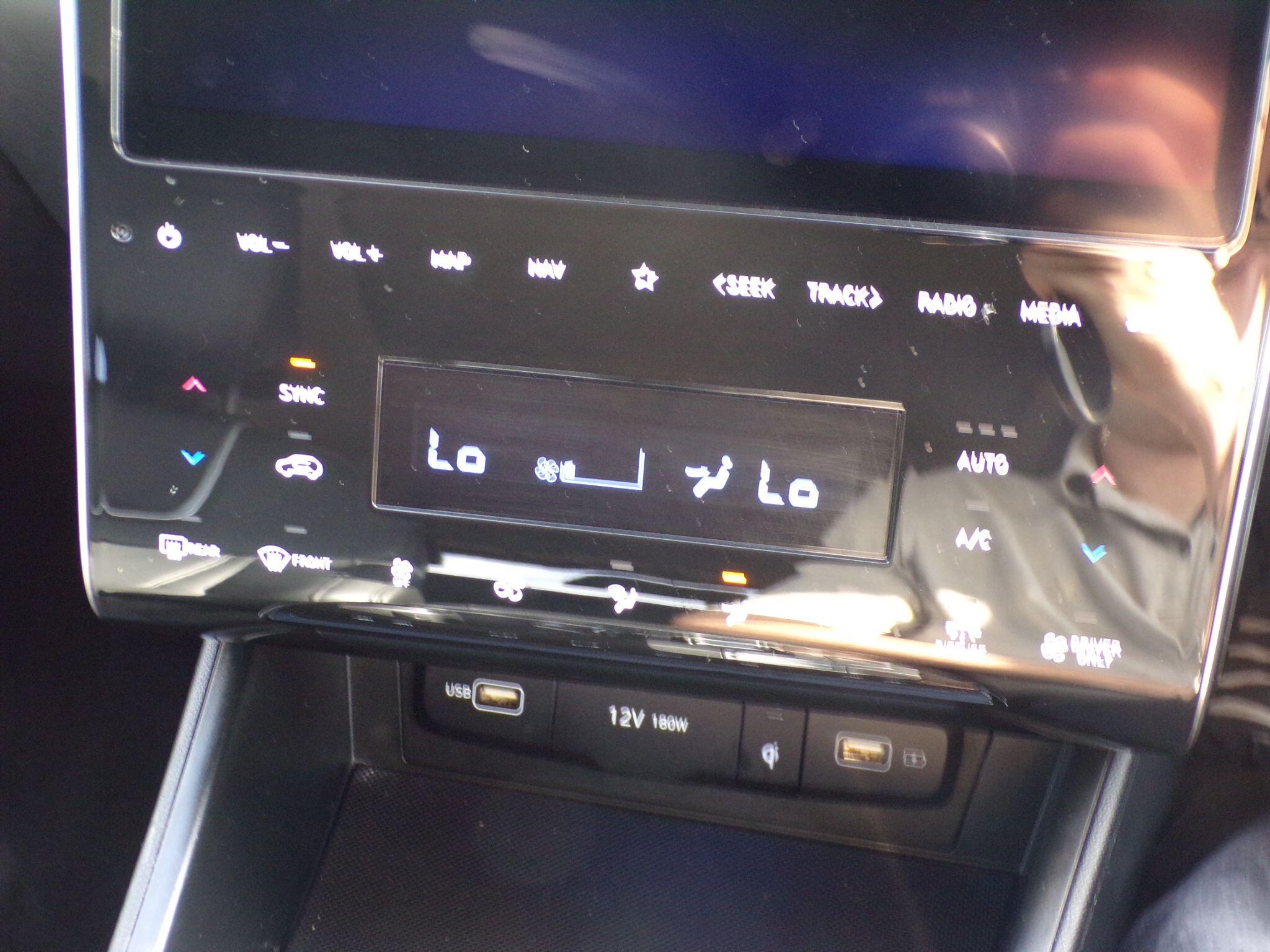 Hyundai Tucson view 23