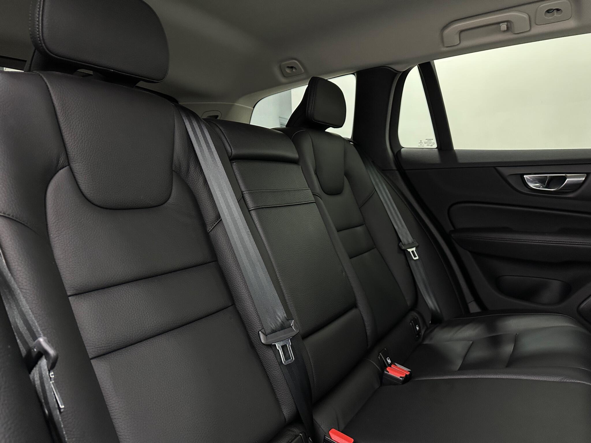 Volvo V60 view 42
