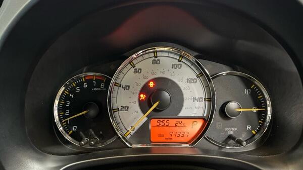 Toyota Yaris view 12