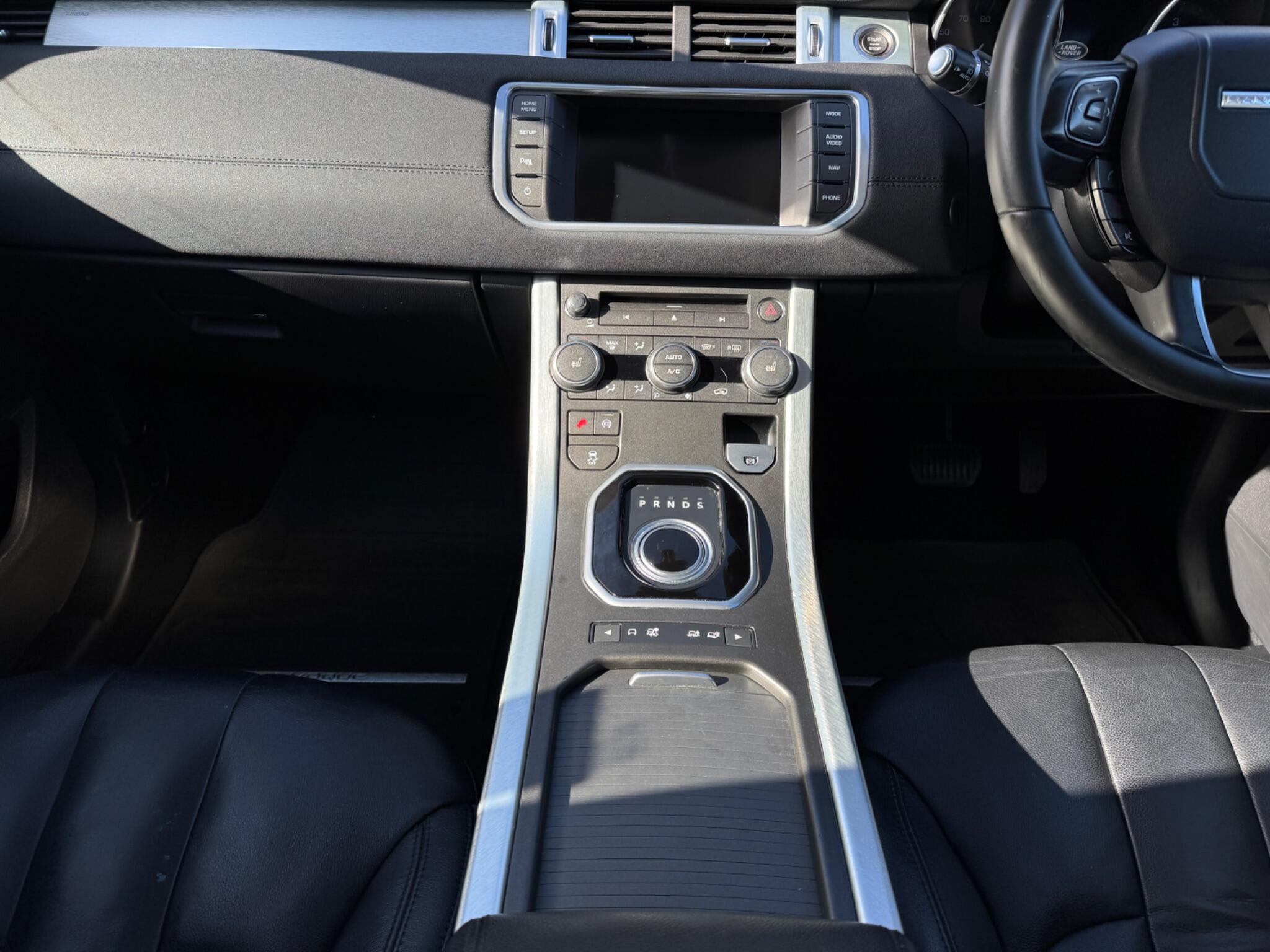 Land Rover Range Rover Evoque view 14
