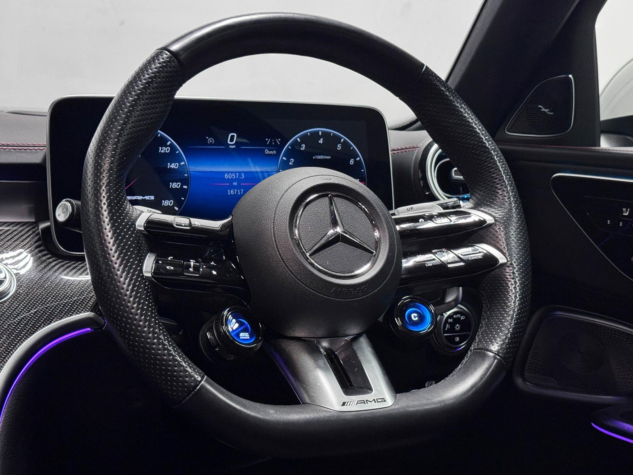 Mercedes-Benz C-Class view 14