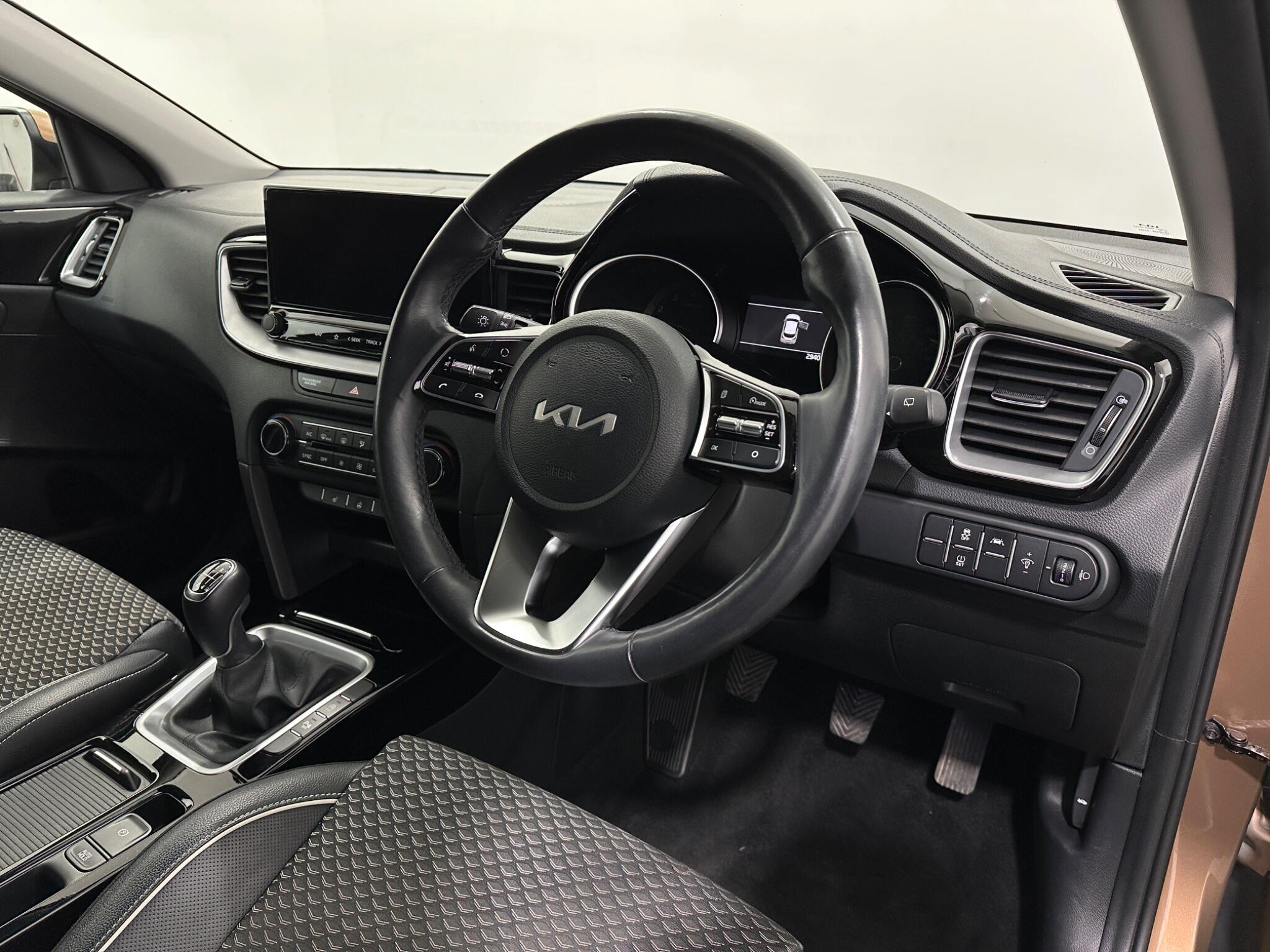 Kia XCeed view 11