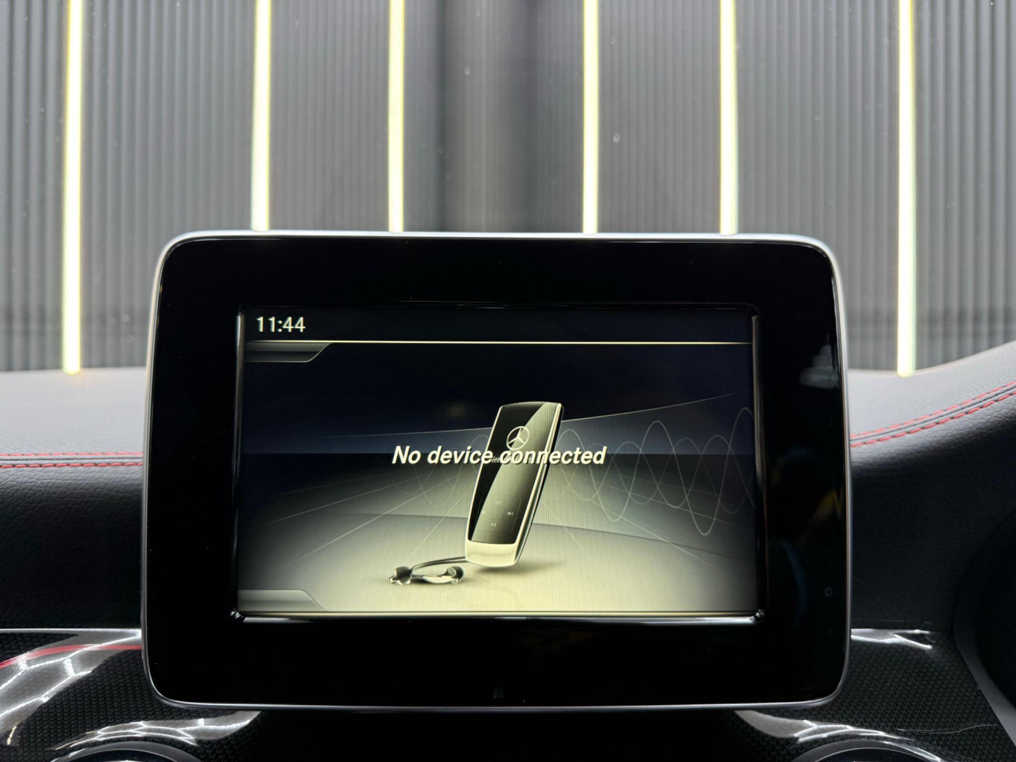 Mercedes-Benz Cla view 42