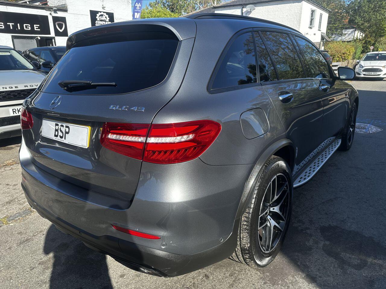 Mercedes-Benz GLC view 19