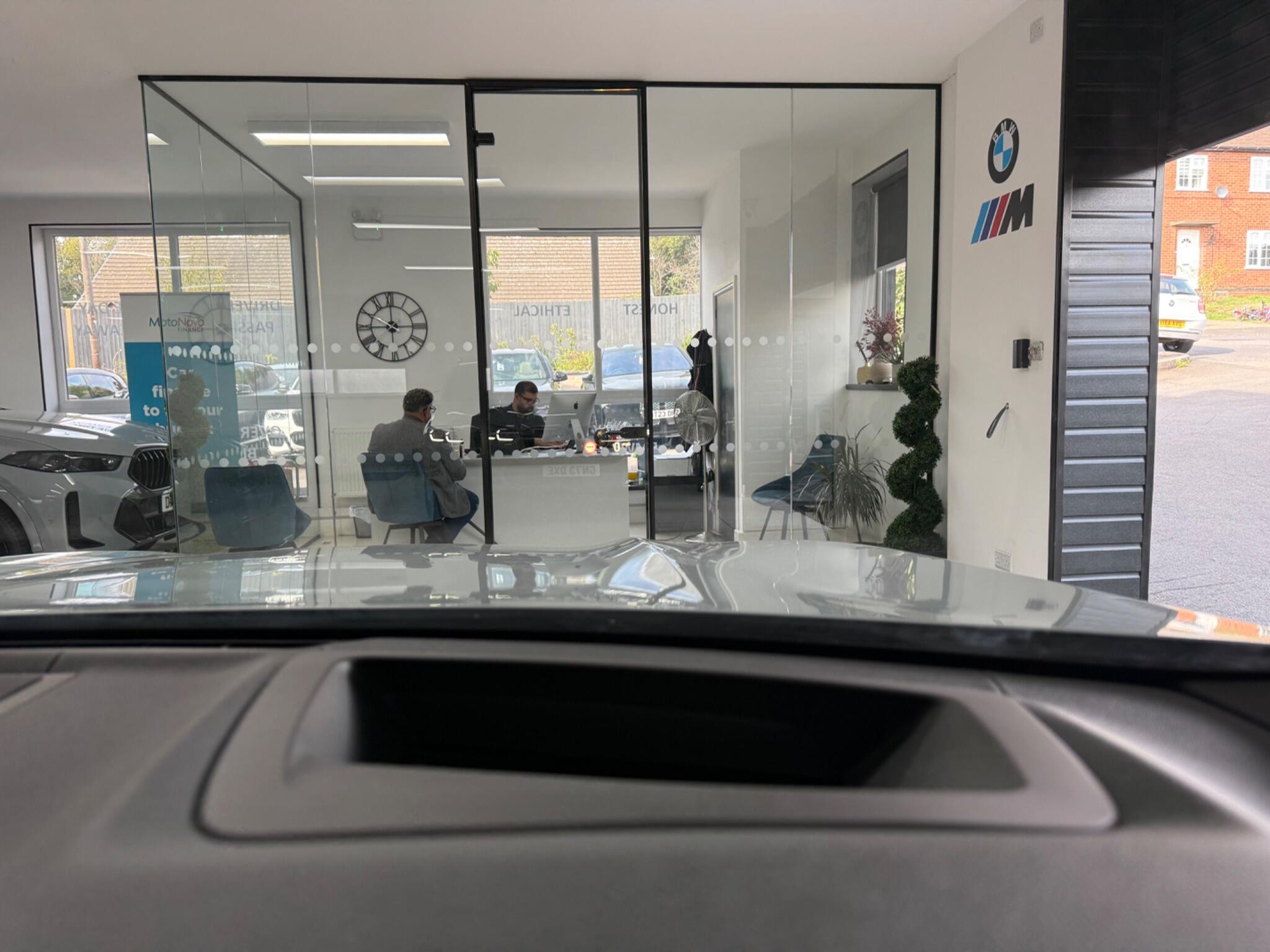 BMW X3 view 49