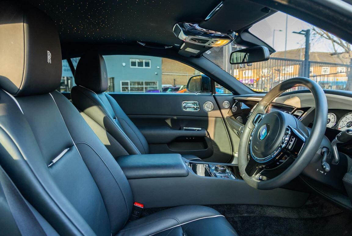 Rolls-Royce Wraith view 12