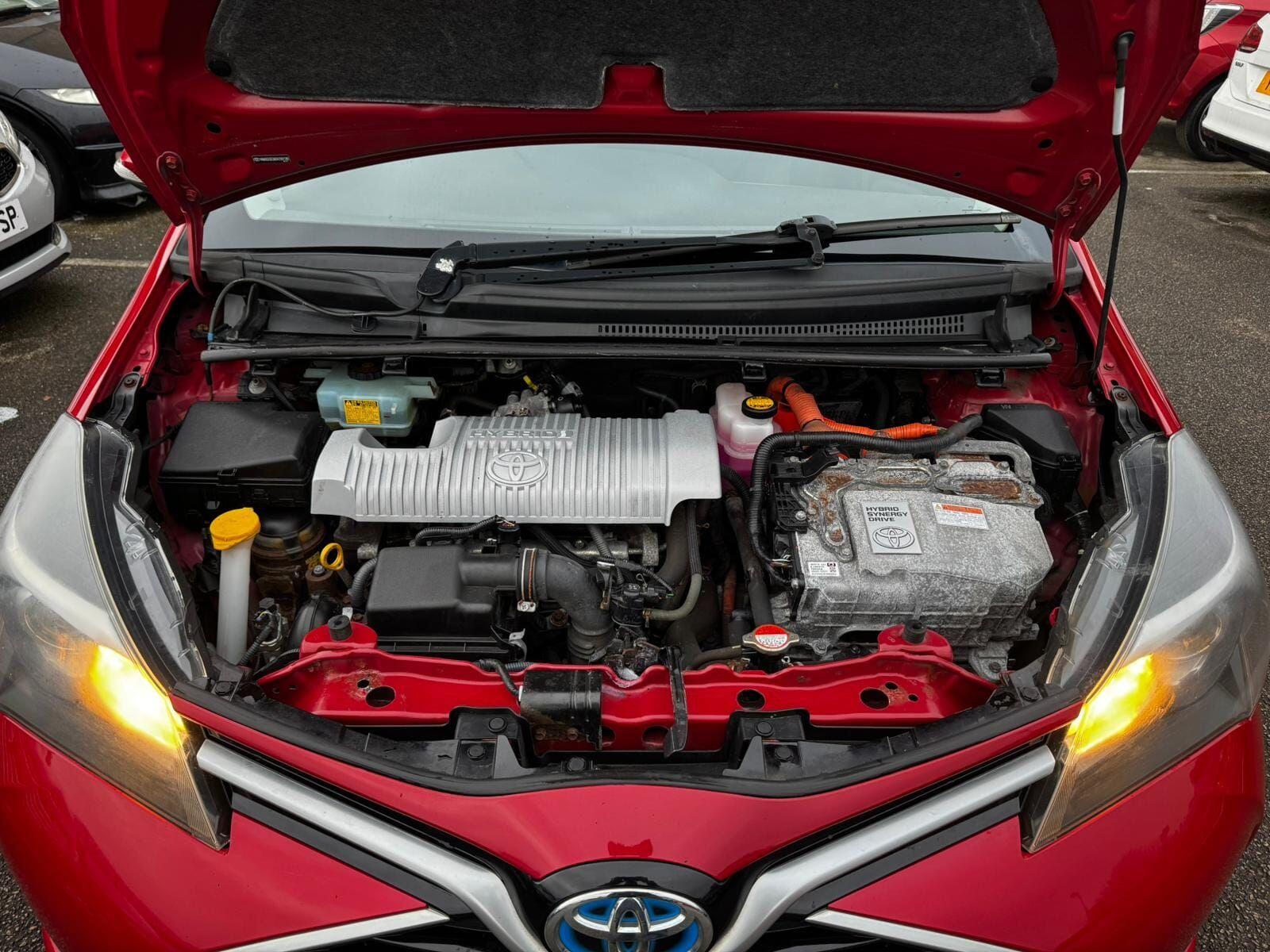 Toyota Yaris view 22