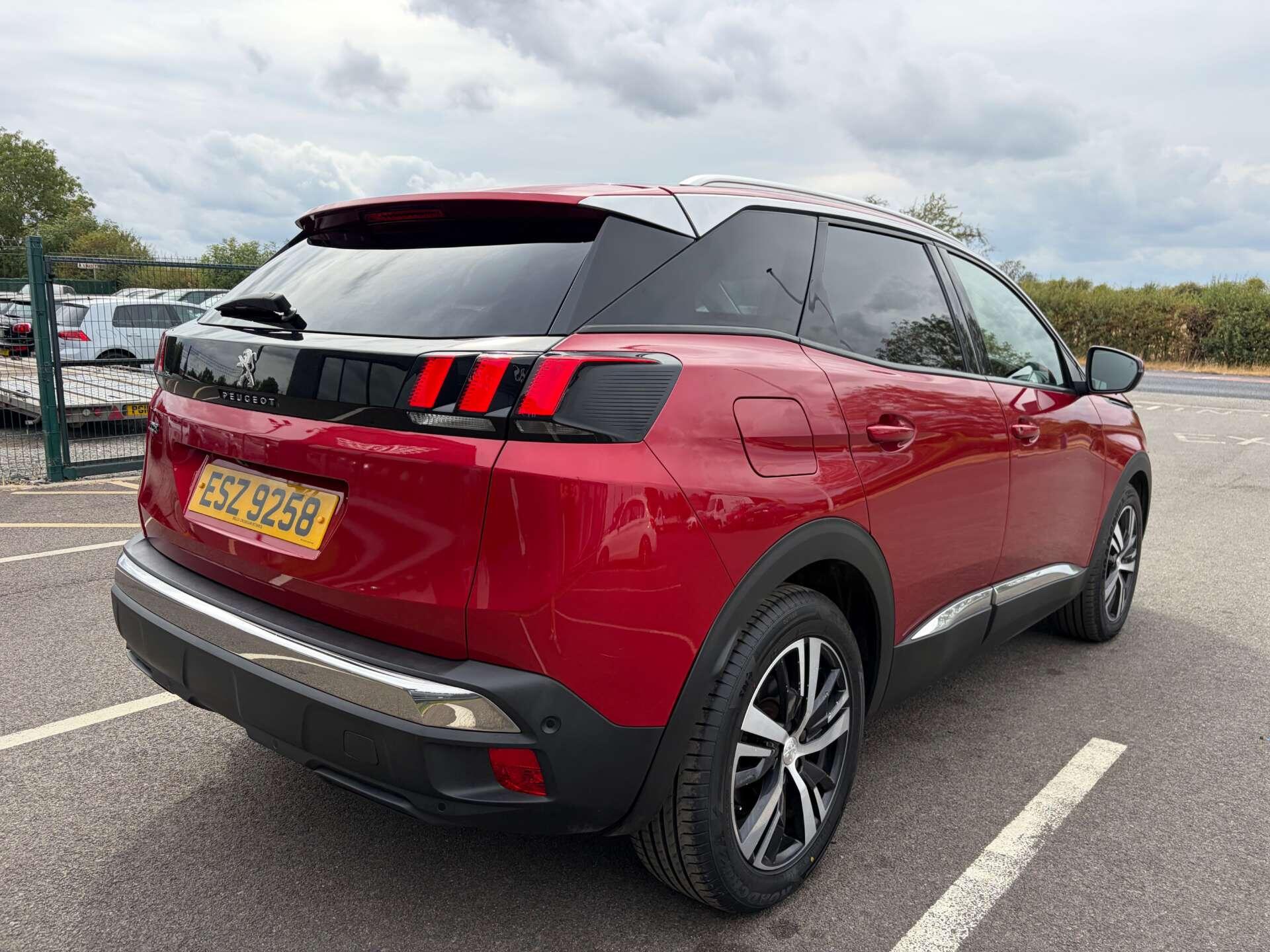Peugeot 3008 view 8