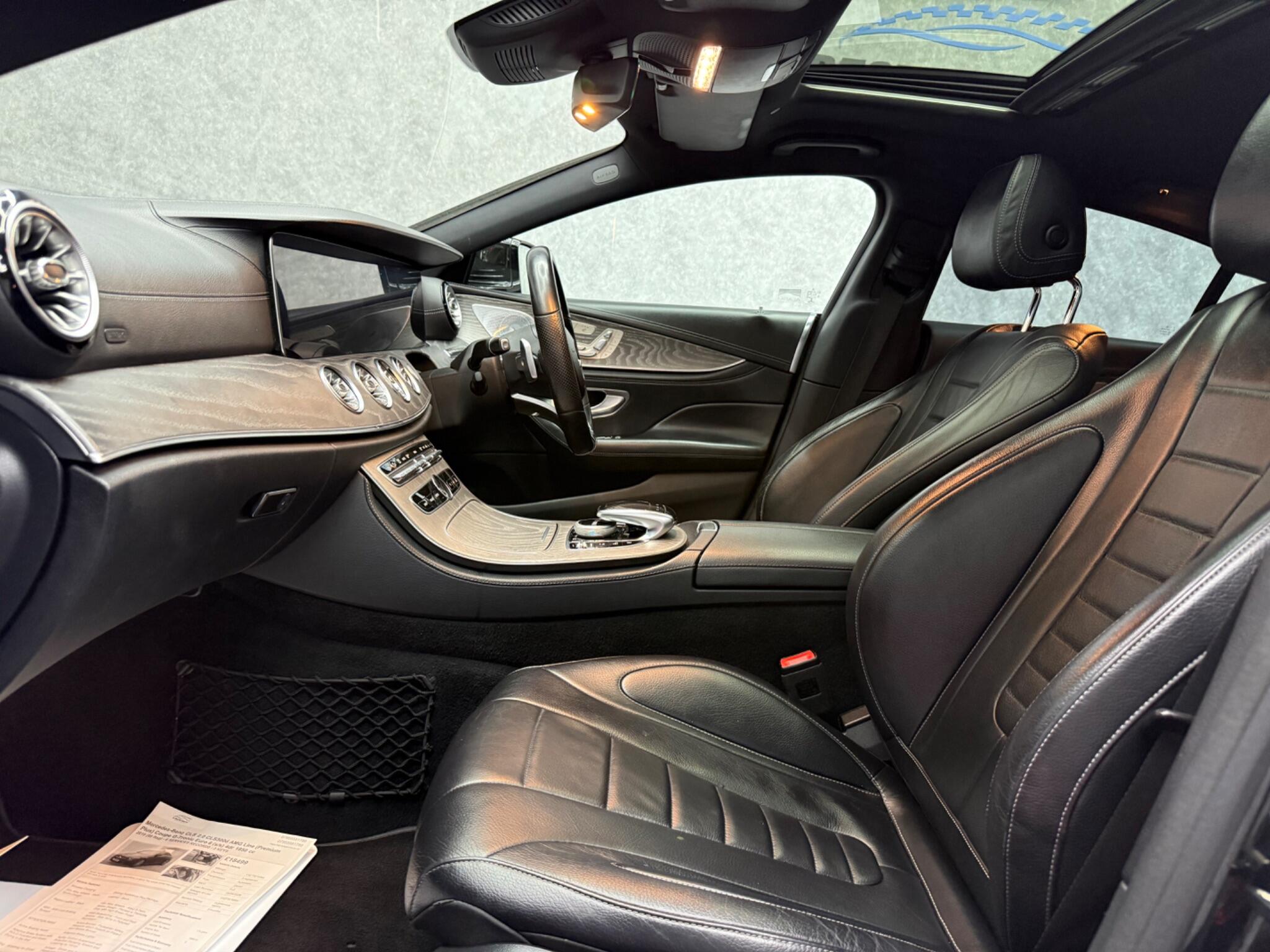 Mercedes-Benz CLS view 3
