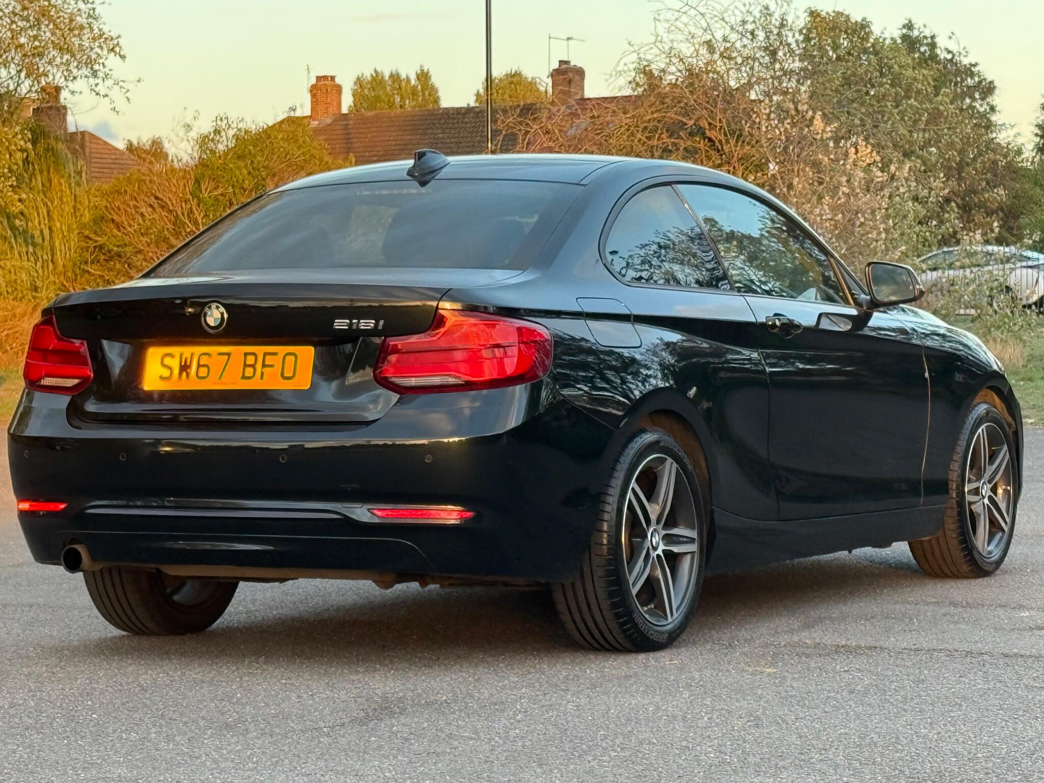 BMW 2 Series view 12
