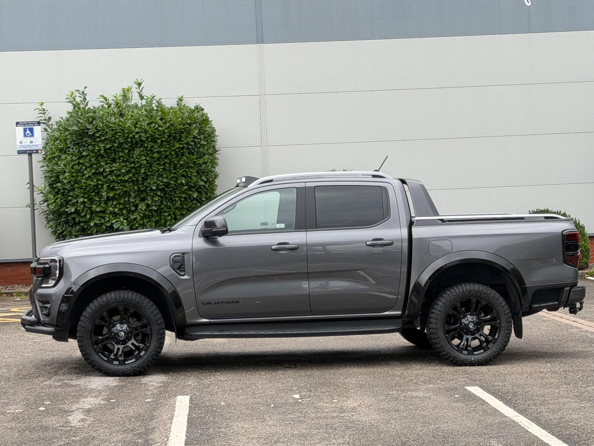 Ford Ranger view 33