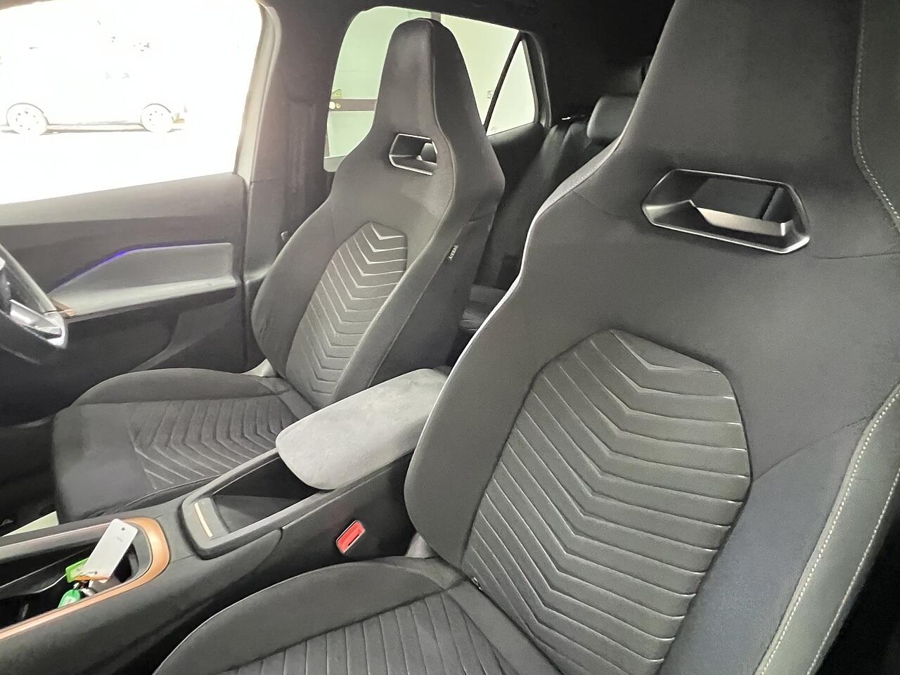 Cupra Born view 17