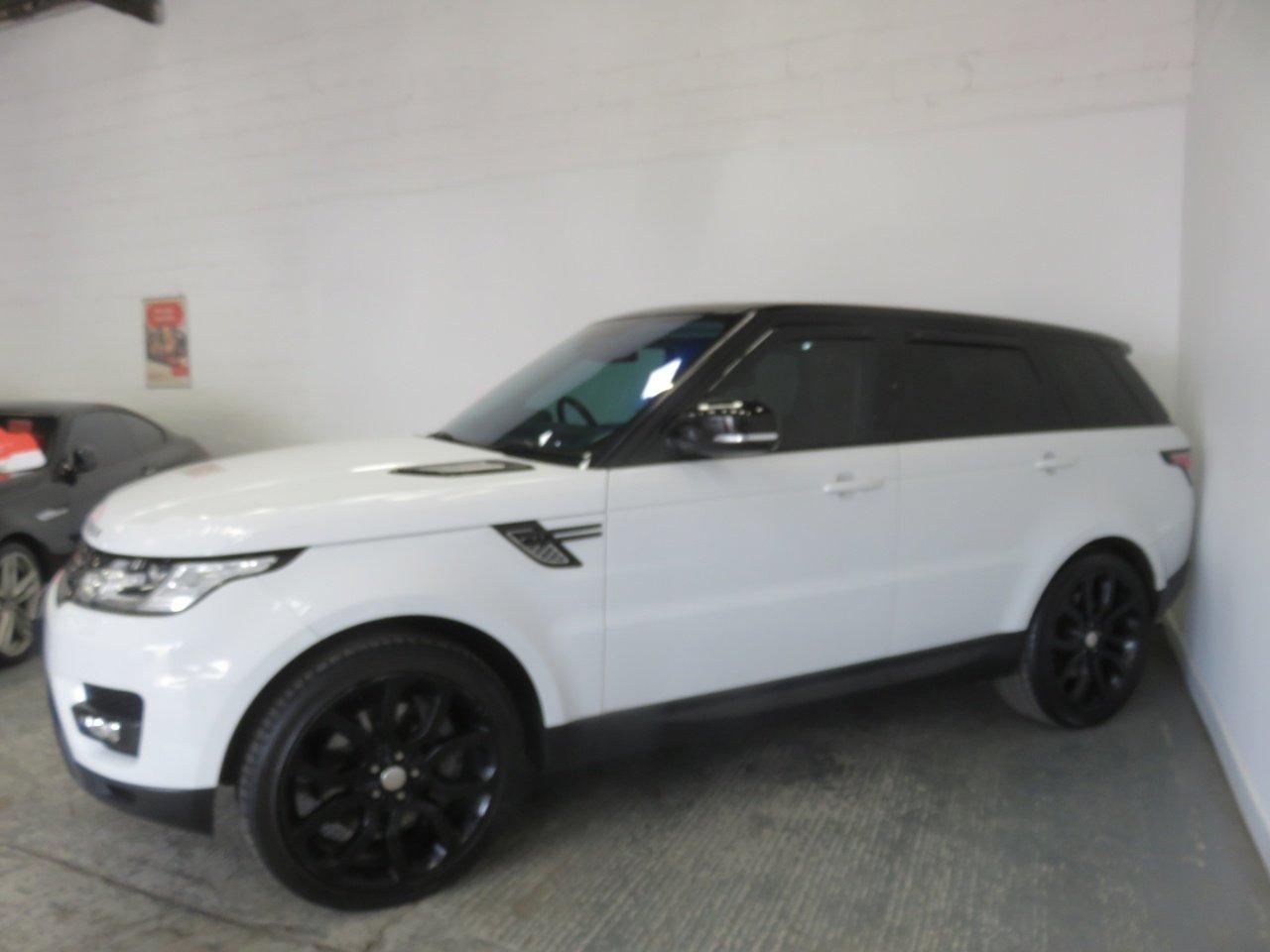 Land Rover Range Rover Sport view 5