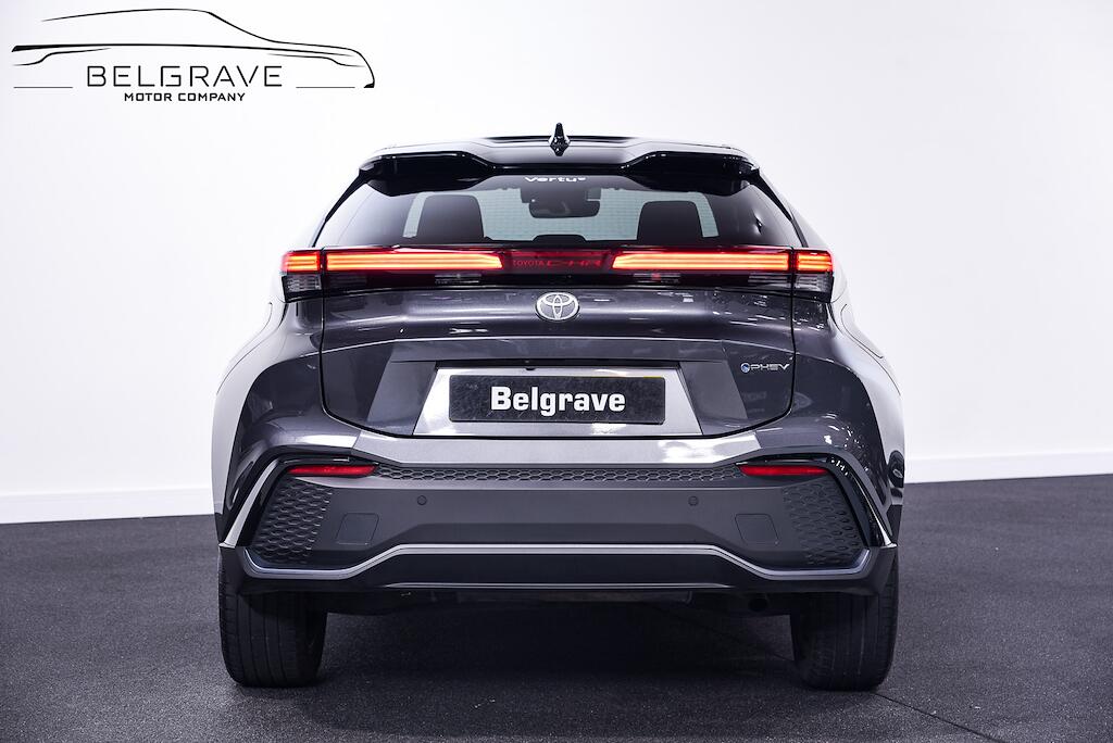 Toyota C-HR view 7