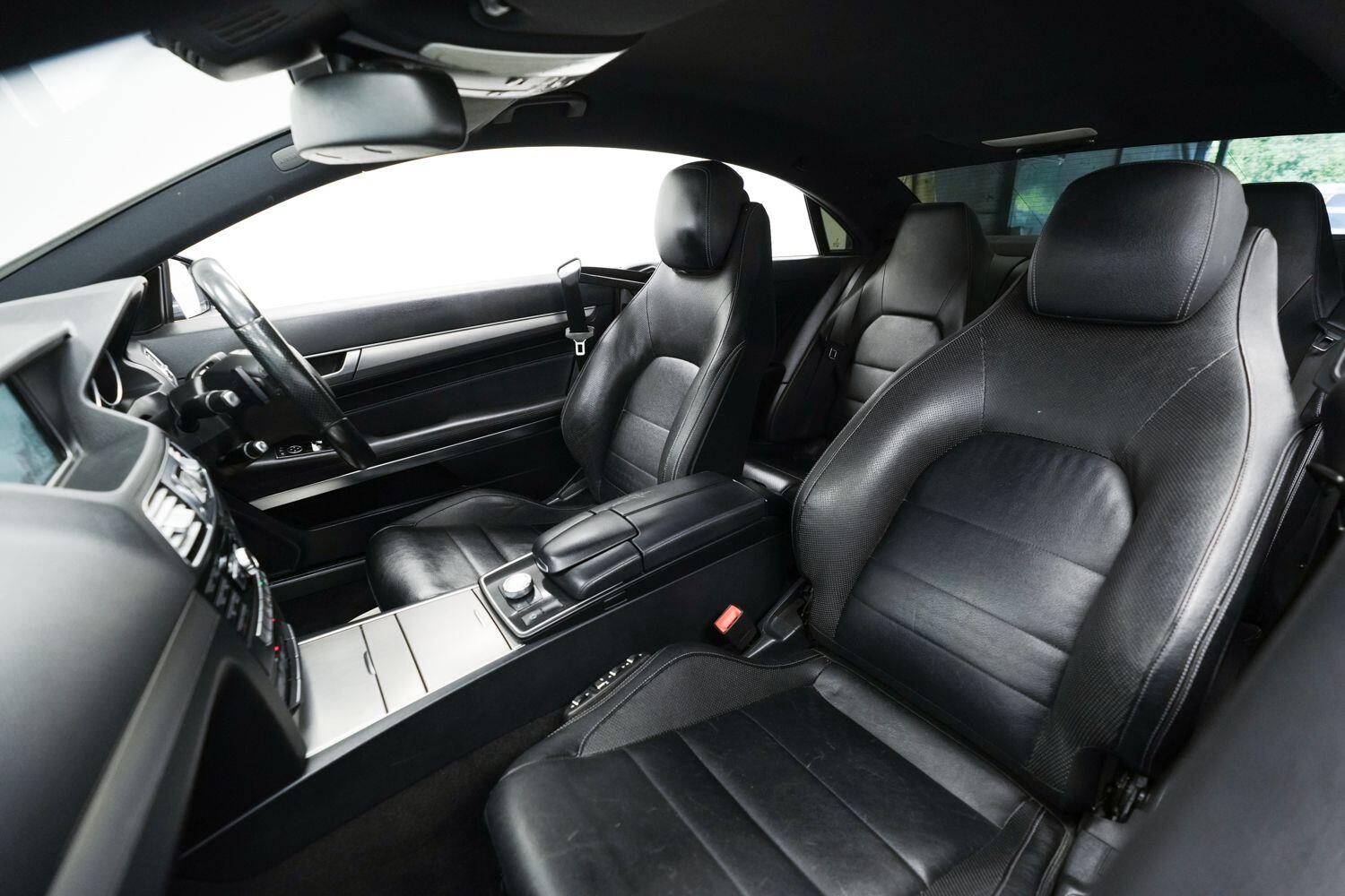 Mercedes-Benz E Class view 17