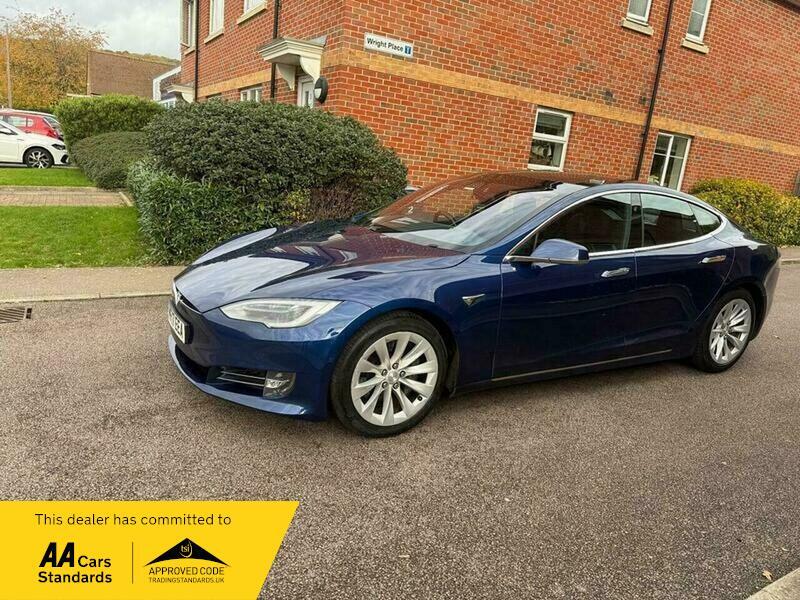 2017 Tesla Model S image 10