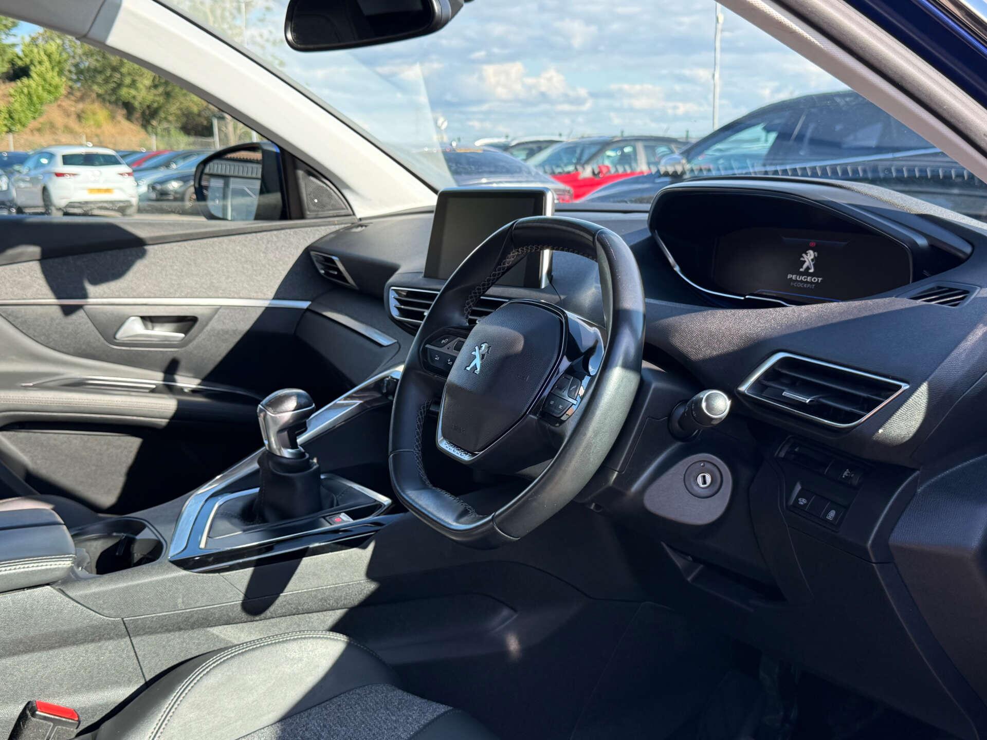 Peugeot 3008 view 38