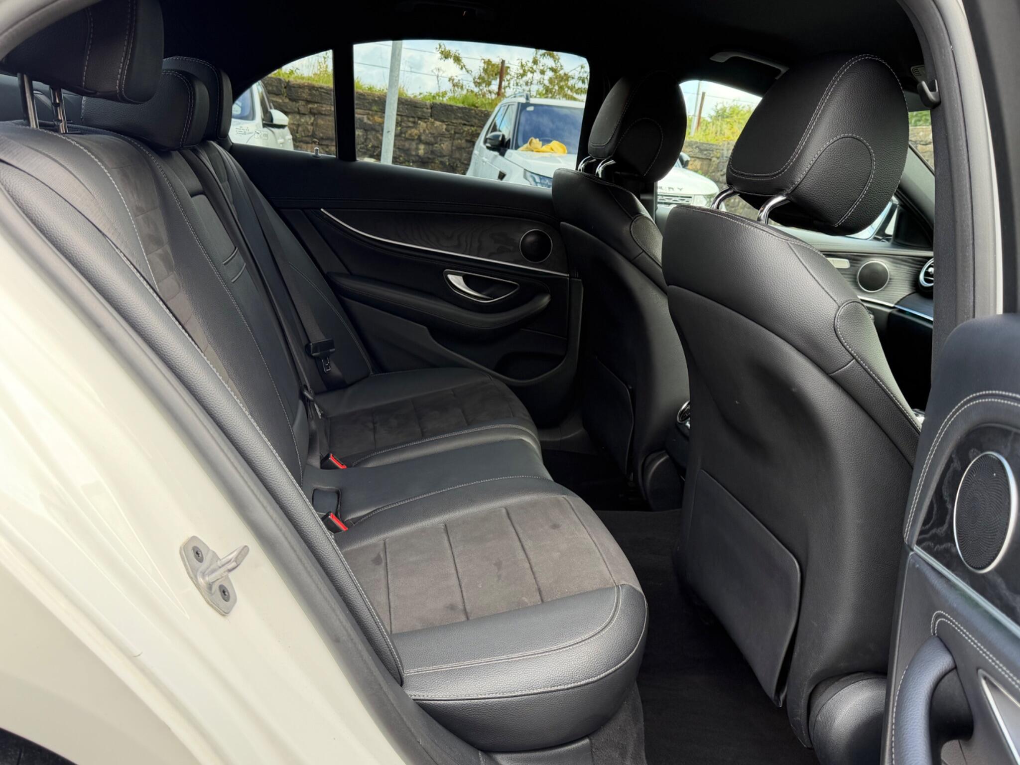 Mercedes-Benz E-Class view 18