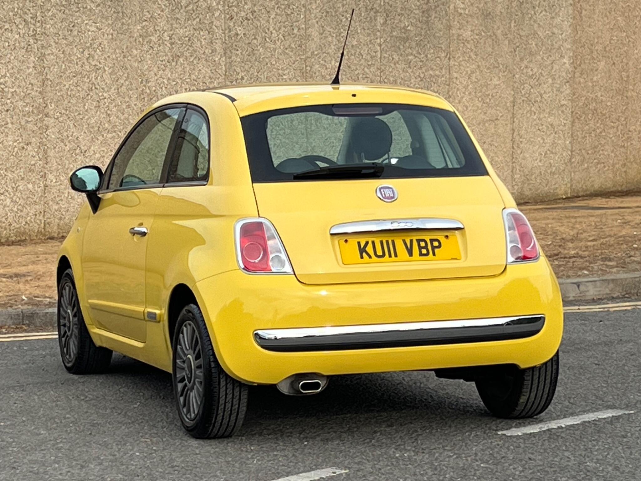 Fiat 500 view 4