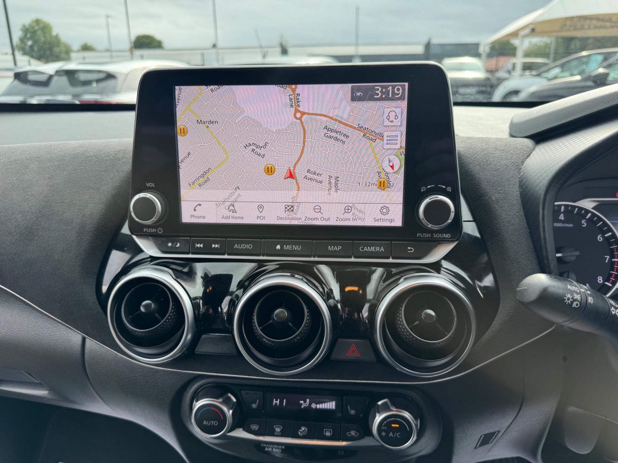 Nissan Juke view 33