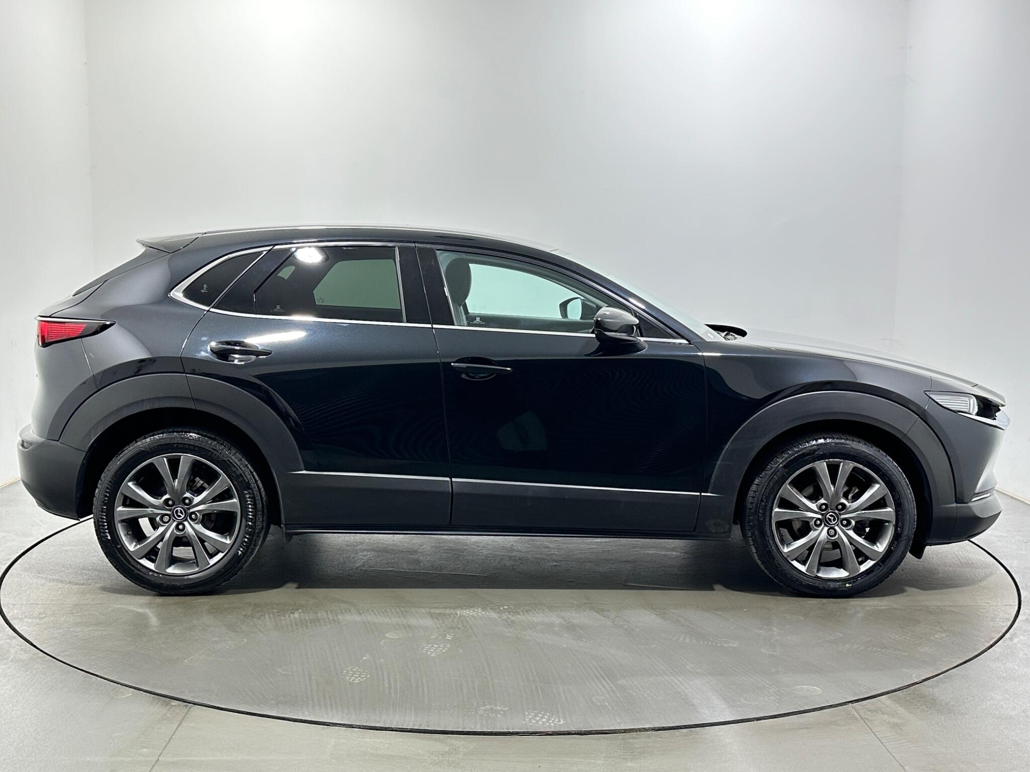 Mazda CX-30 view 9