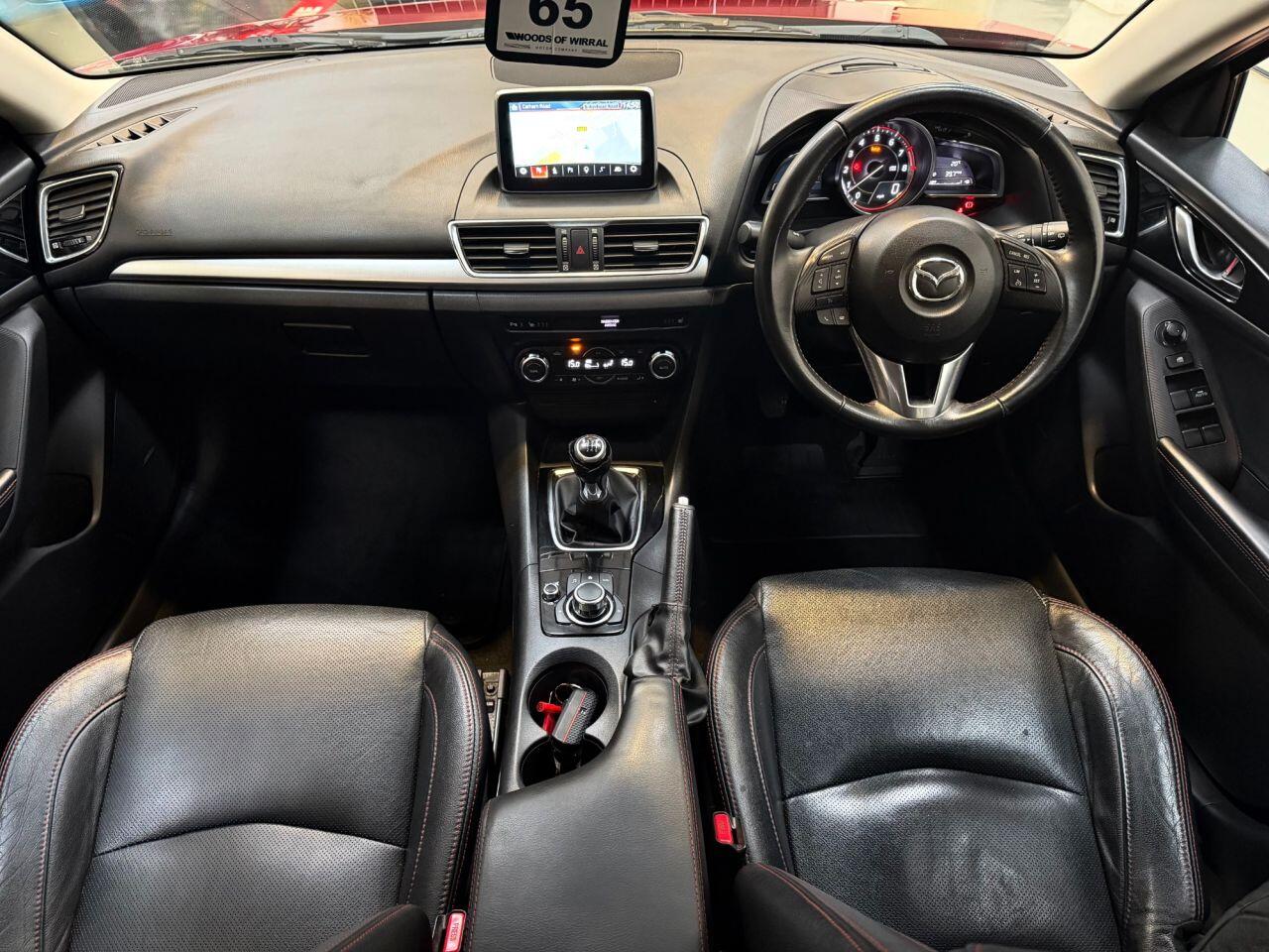 Mazda Mazda3 view 32
