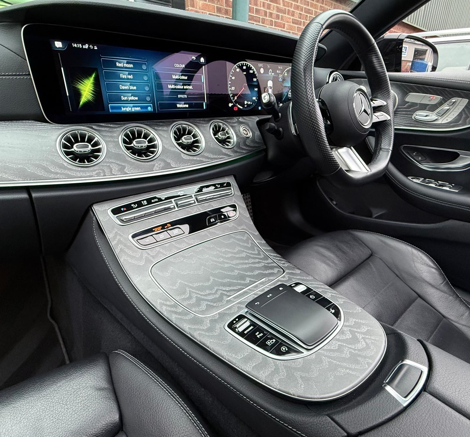 Mercedes-Benz E-Class view 81