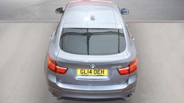 BMW X6 view 12