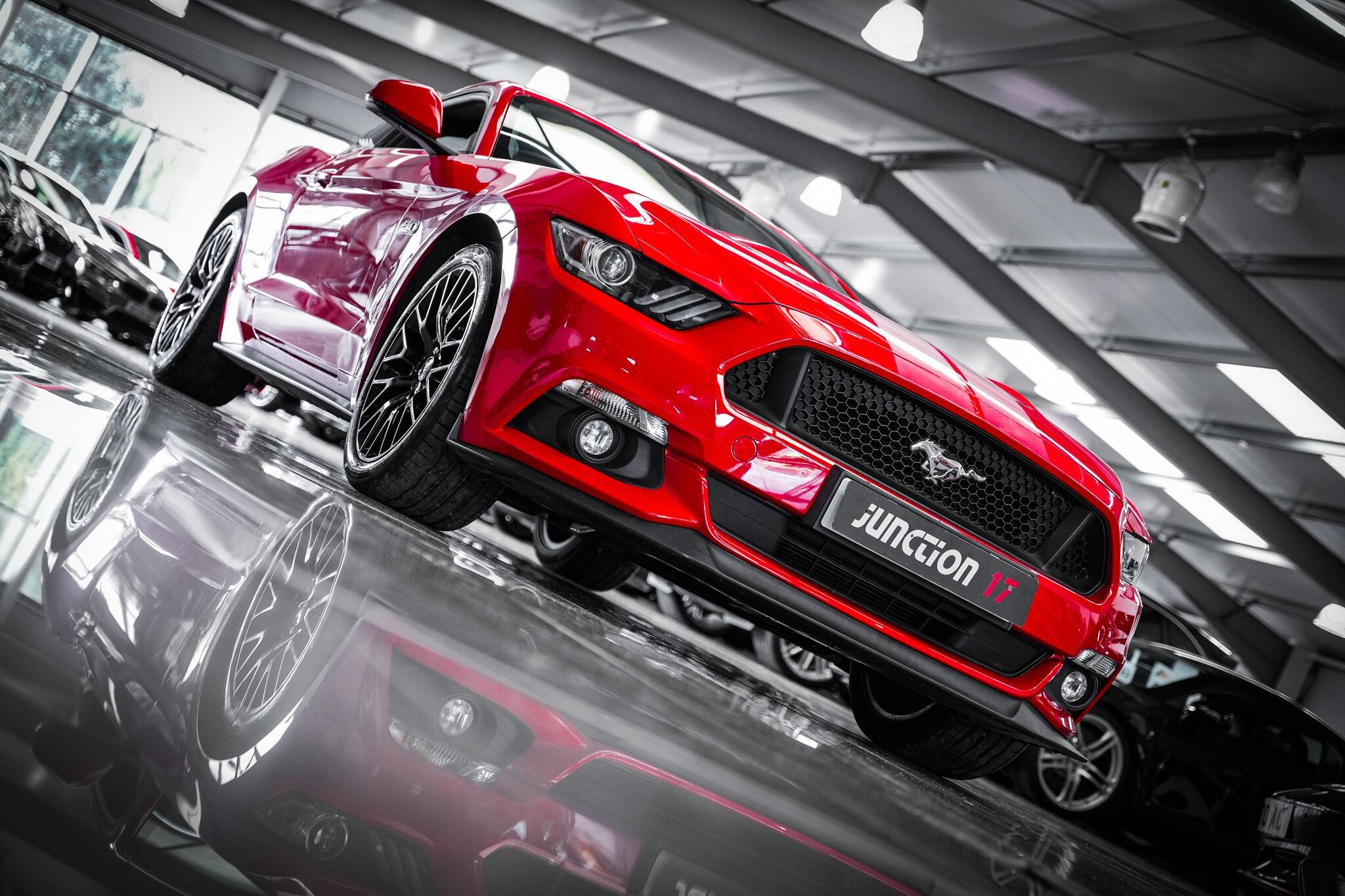 Ford Mustang view 31