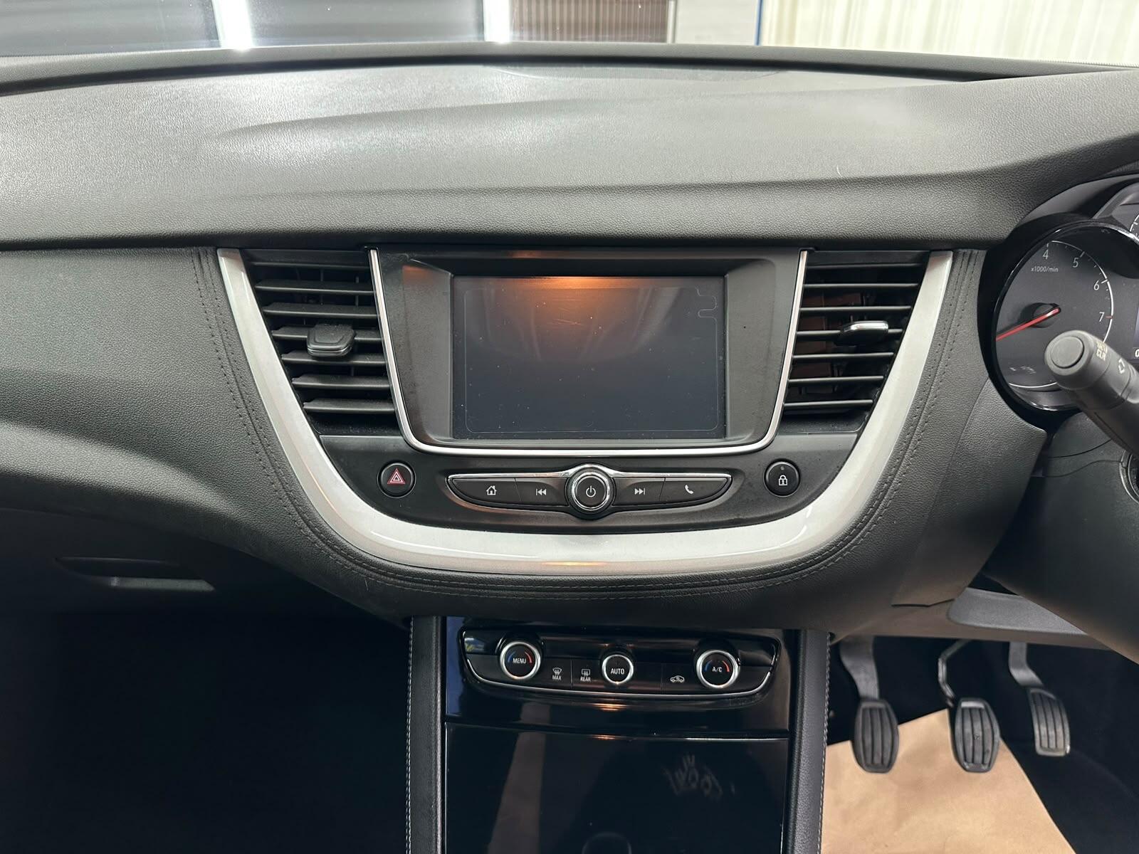 Vauxhall Grandland X view 37