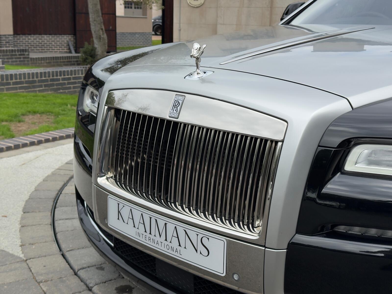 Rolls-Royce Ghost view 12