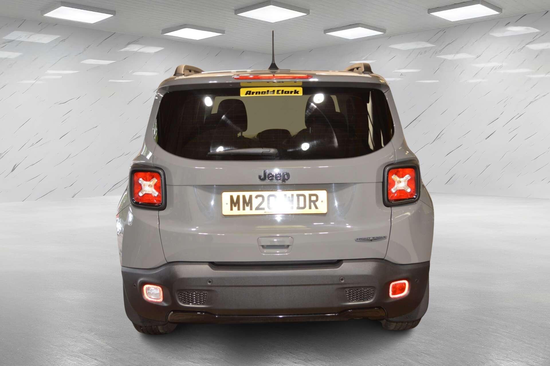 Jeep Renegade view 7