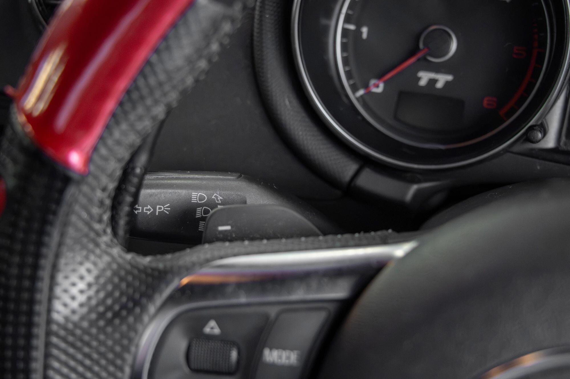 Audi TT view 44