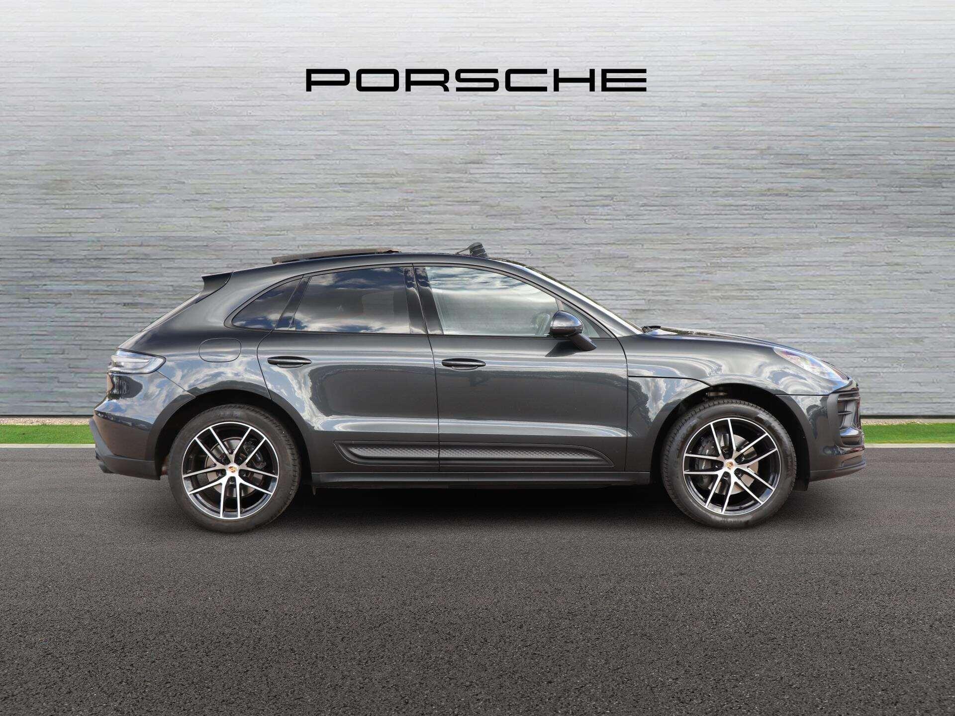 Porsche Macan view 2