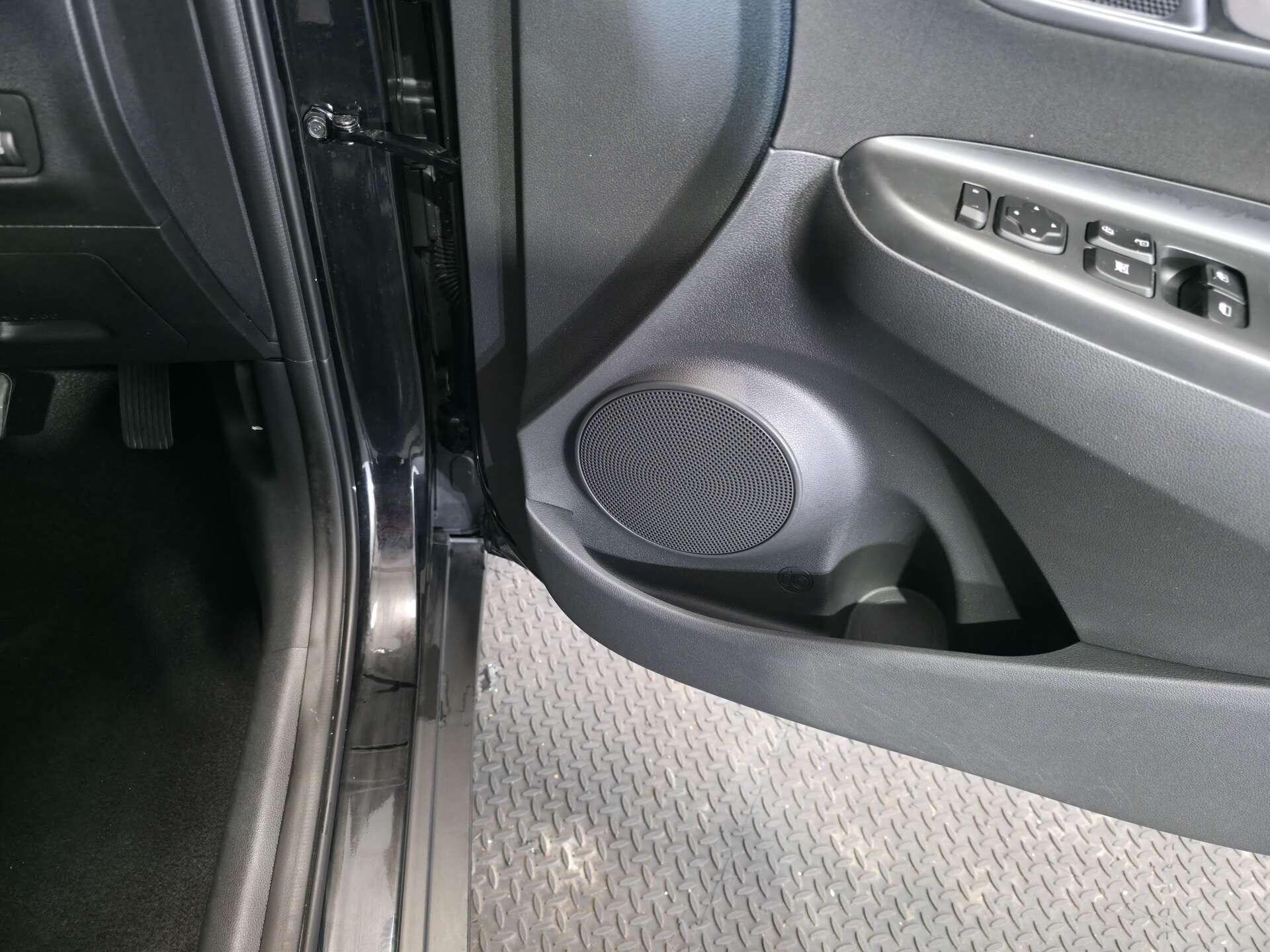 Hyundai Kona view 22