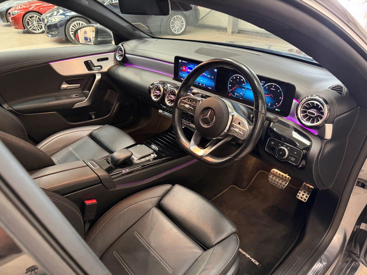 Mercedes-Benz Cla view 3