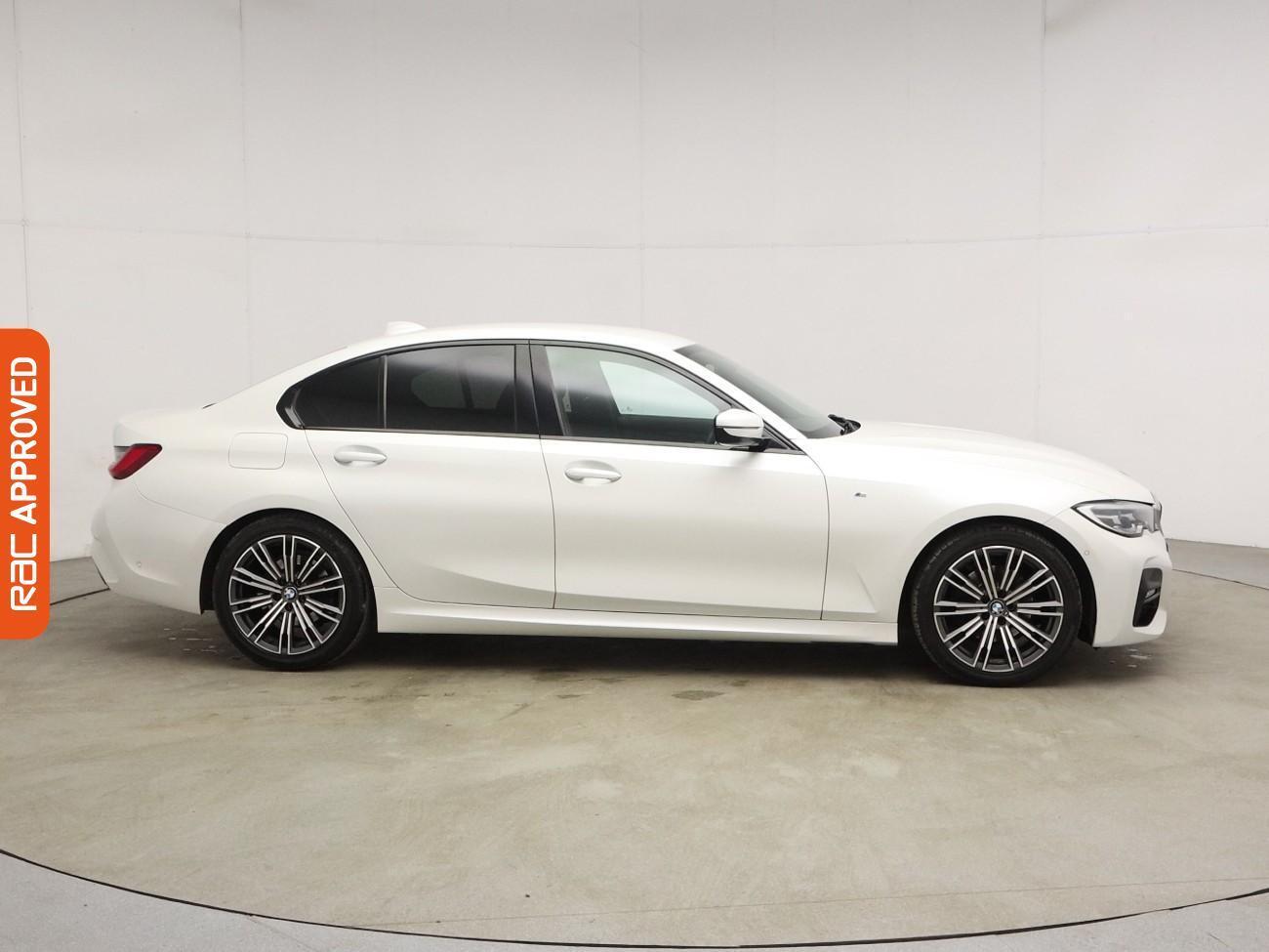 BMW 3 Series view 6