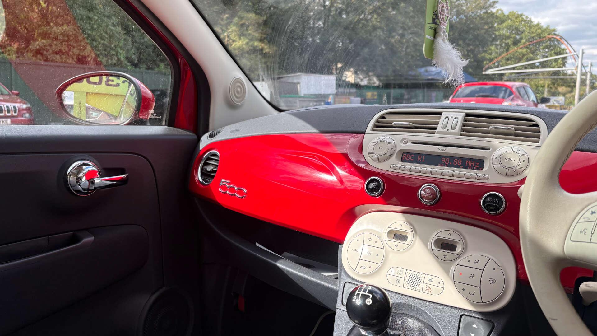 Fiat 500 view 26