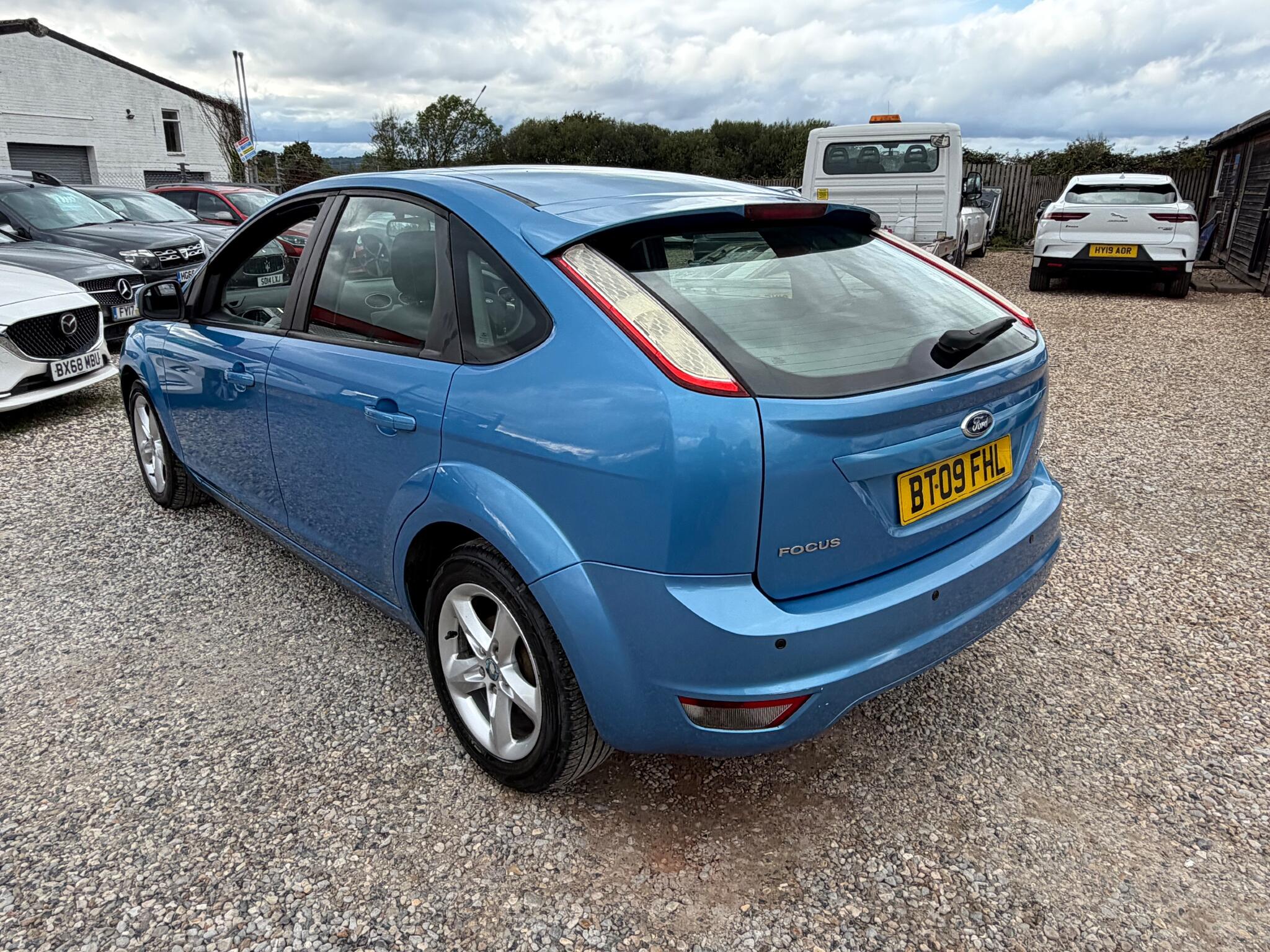 Ford Focus view 7