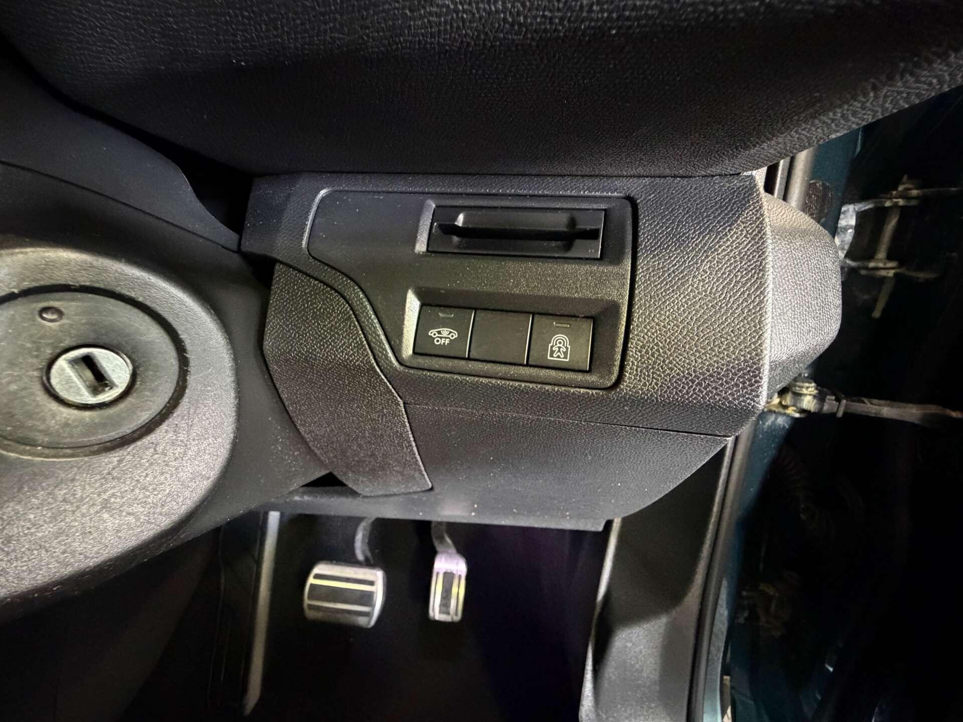 Peugeot 5008 view 26