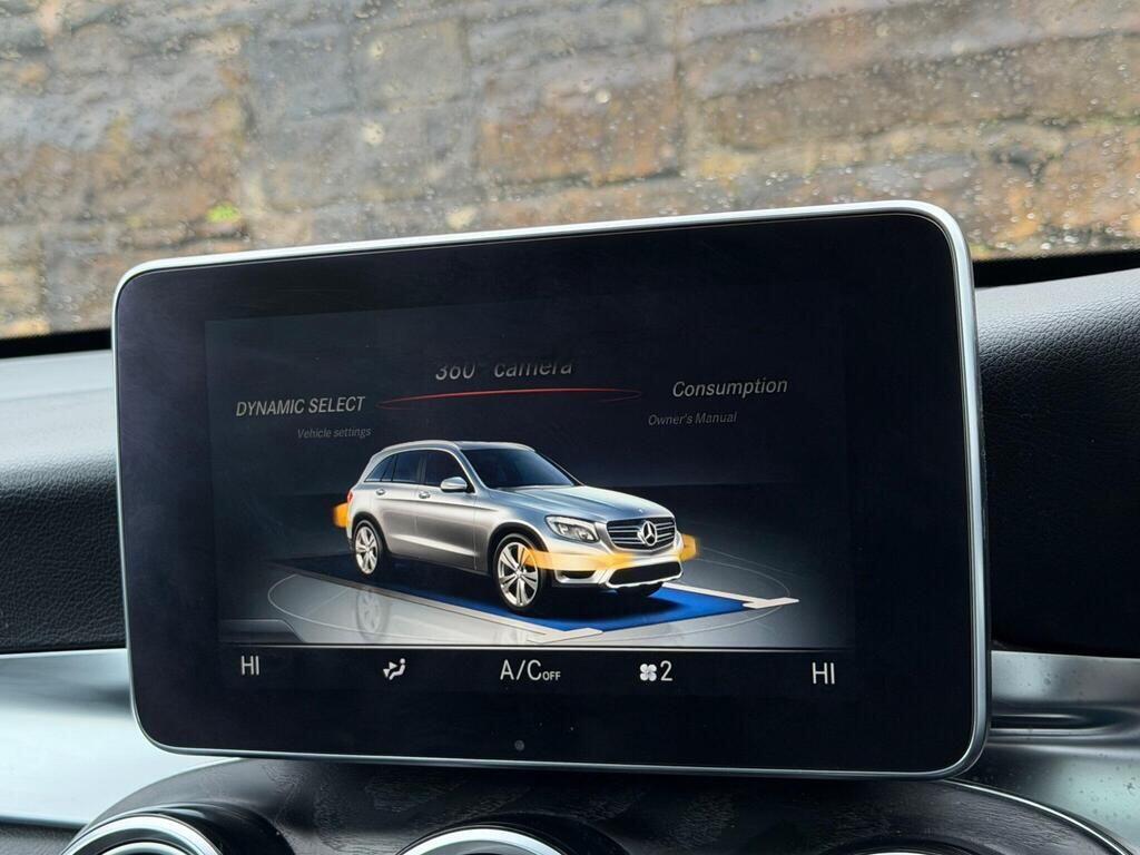 Mercedes-Benz GLC view 36