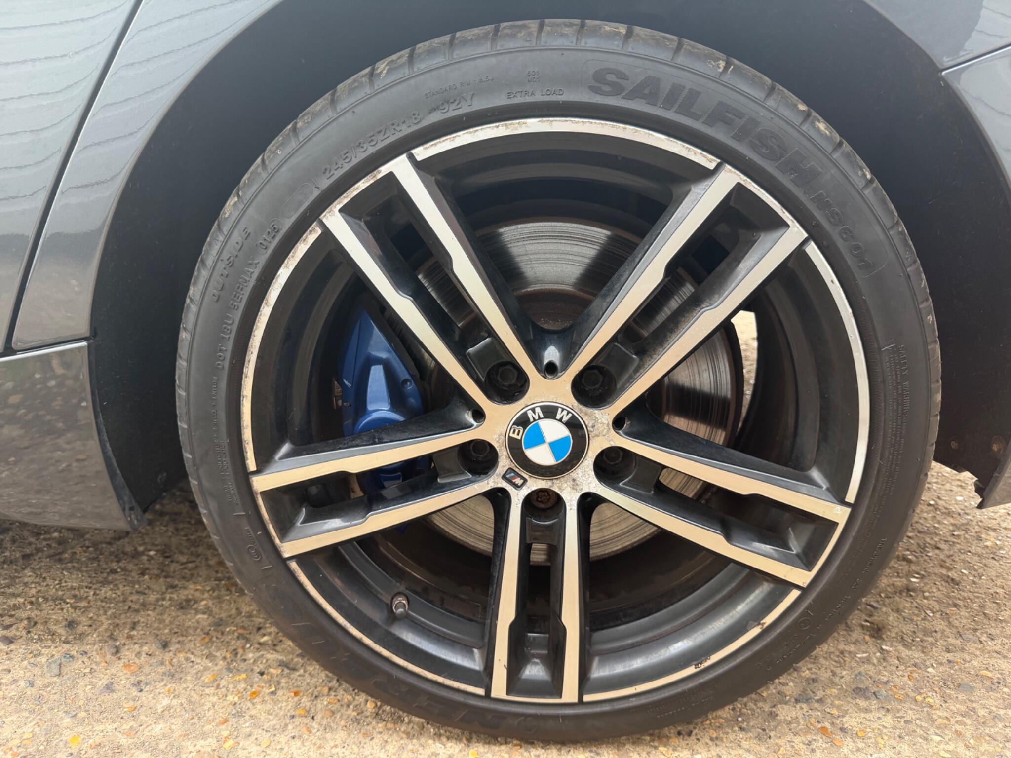 BMW 1 Series view 40