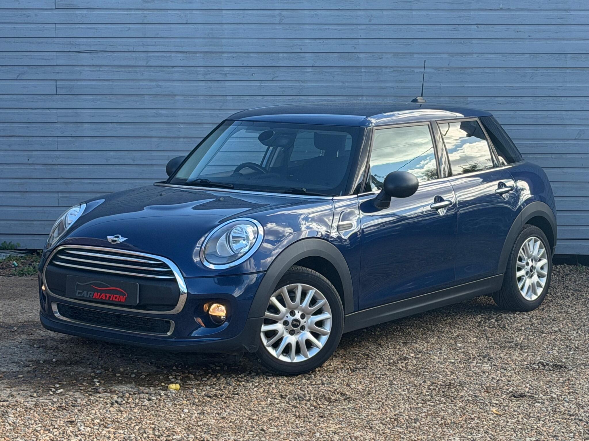 MINI Hatch view 10