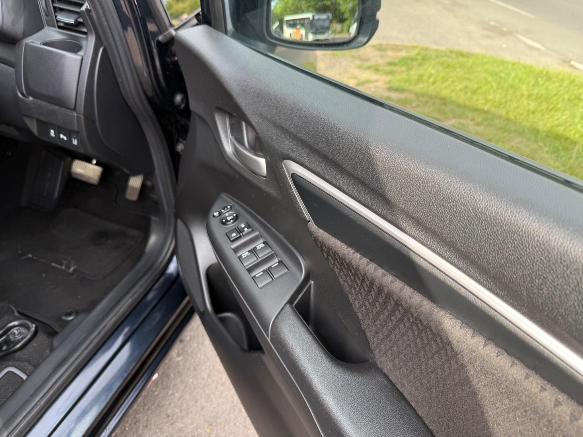 Honda Jazz view 34