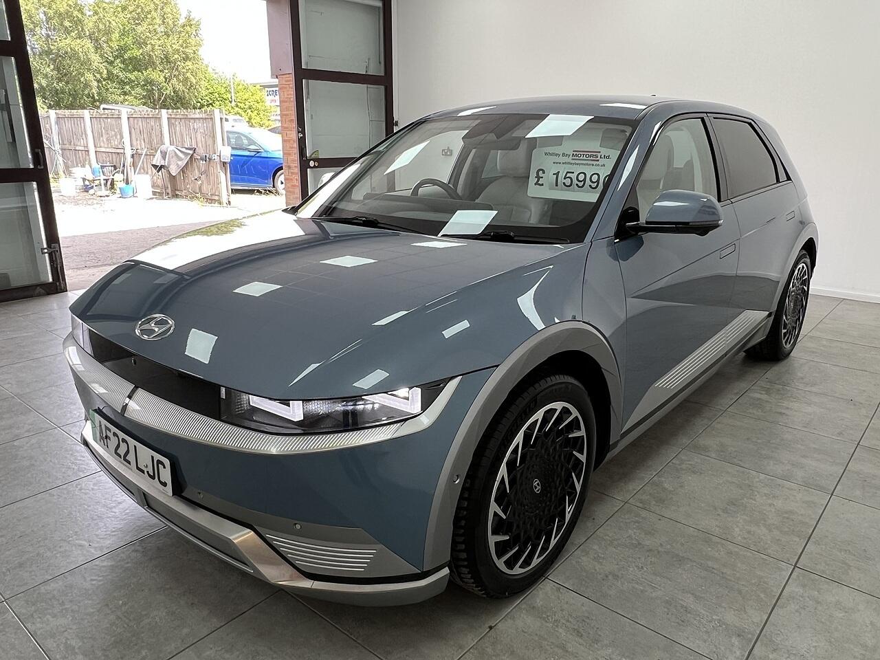 Hyundai Ioniq 5 view 6