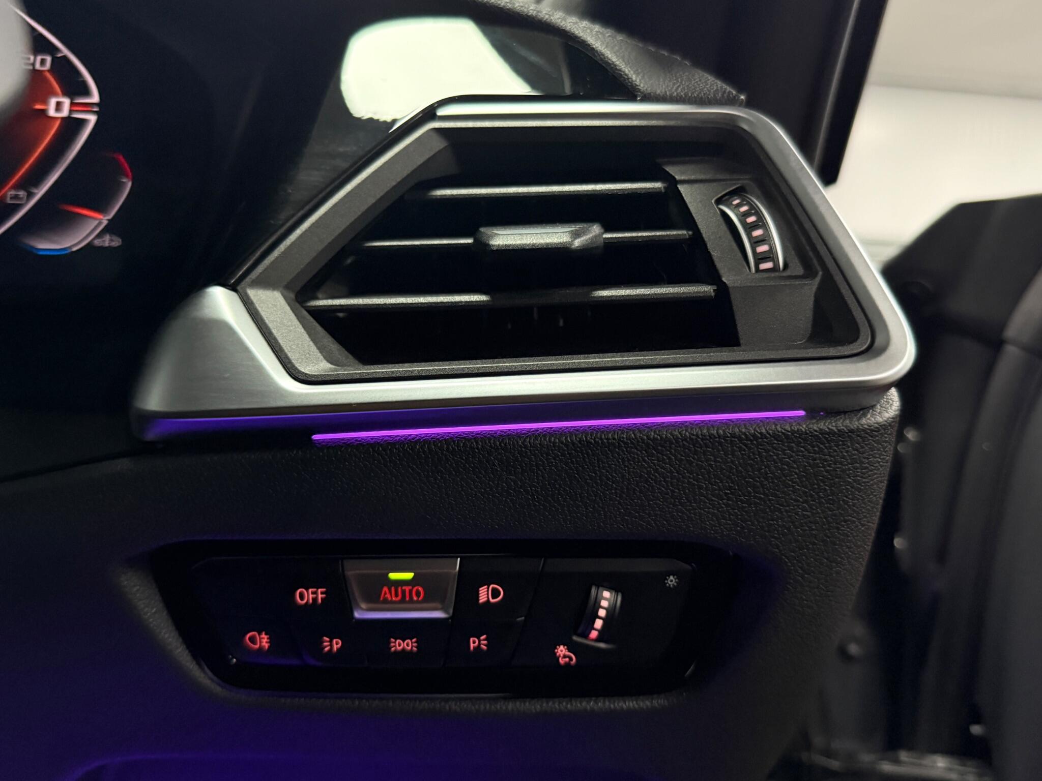 BMW 4 Series view 24