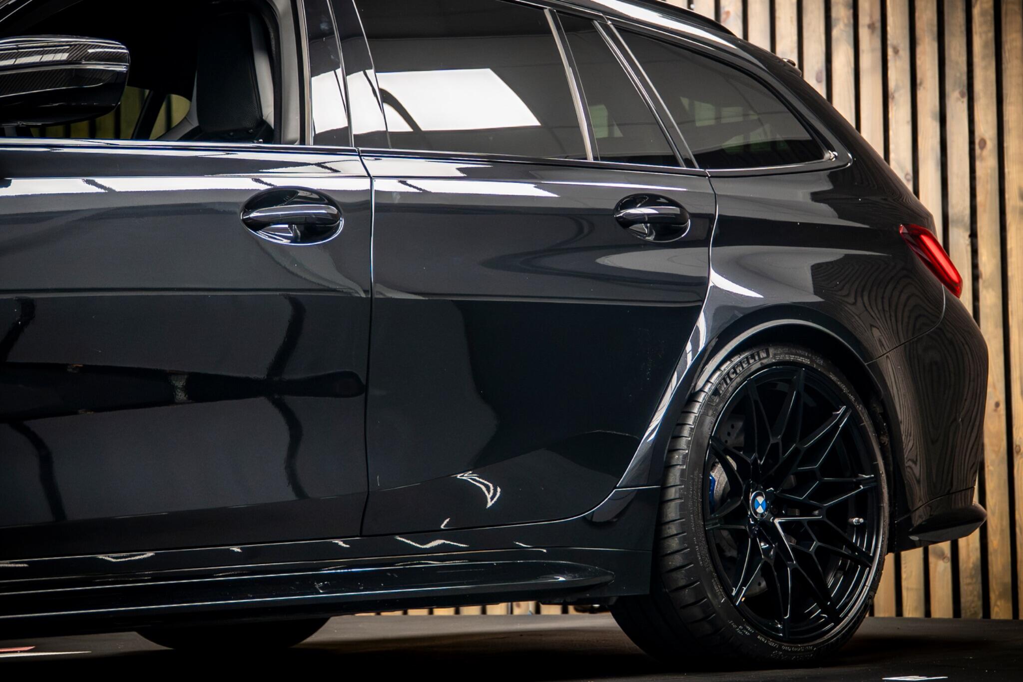 BMW M3 view 16
