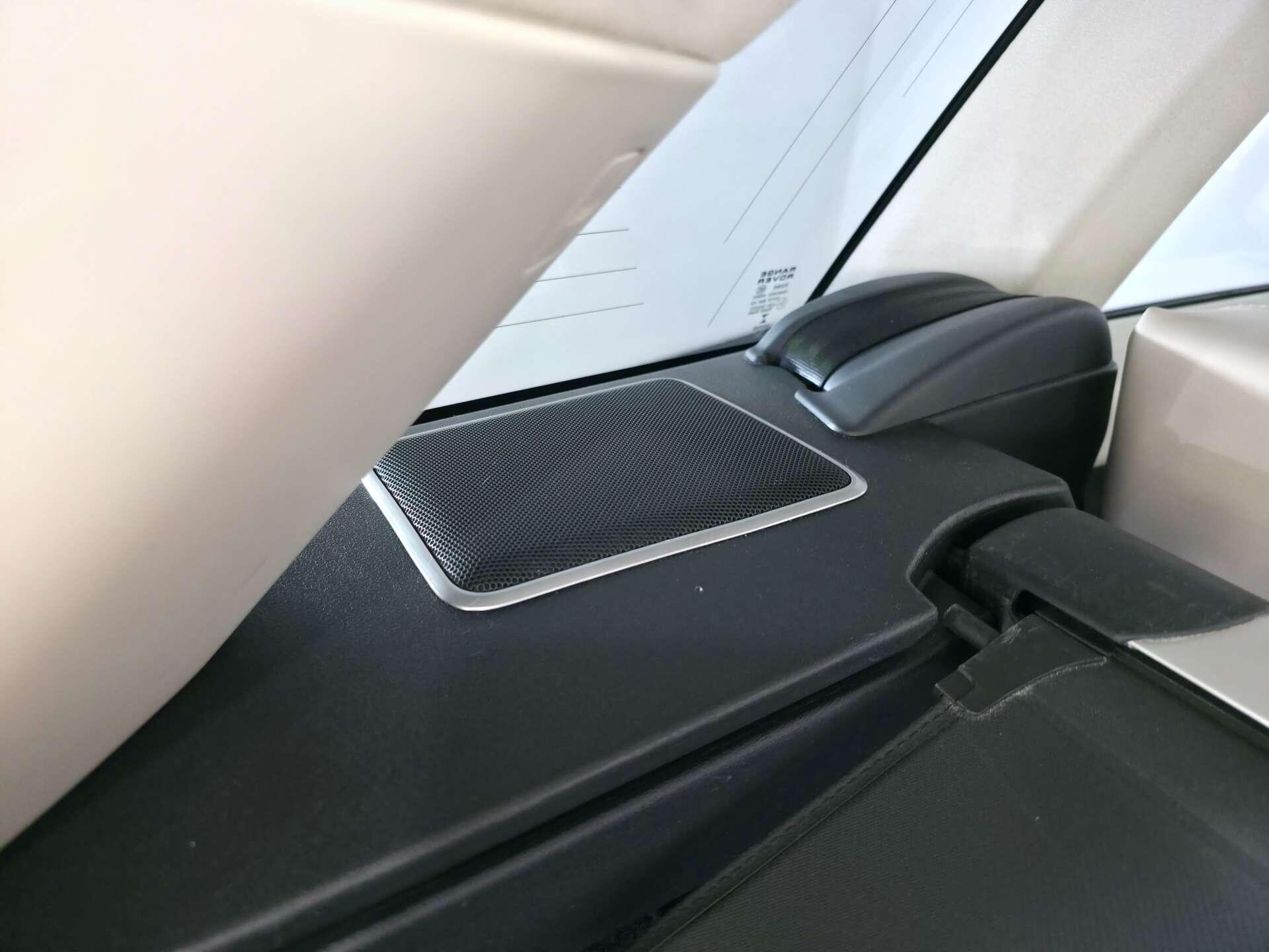 Land Rover Range Rover Sport view 24