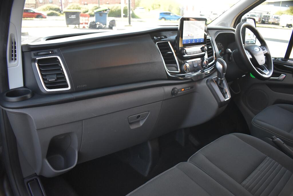 Ford Transit Custom view 36